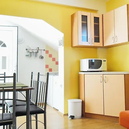 With Wifi Opric, Opatija - 7756 * ロヴラン