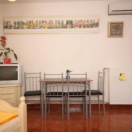 With Wifi Opric, Opatija - 7756 לובראן